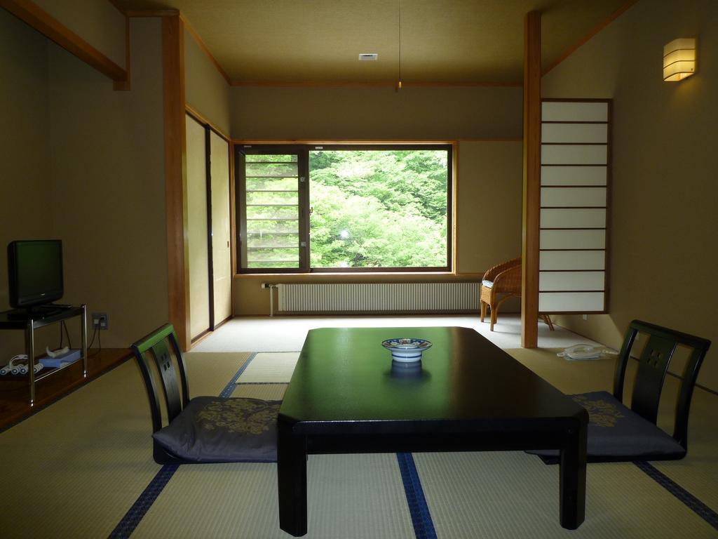 Hamaya Ryokan Nakanojo Exterior foto